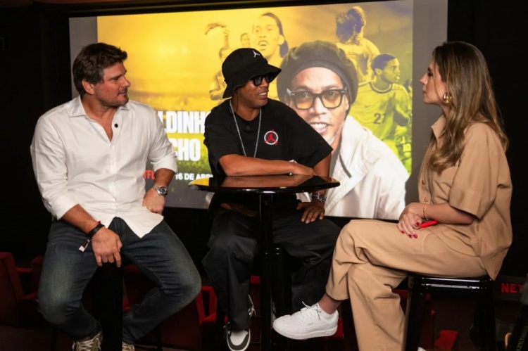 开云官方网站-小罗谈个人纪录片：从未想过会被拍成纪录片，我感到非常高兴